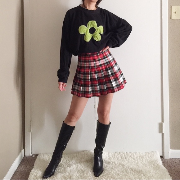 Vintage Tops - Reworked EZ’s Haggar Ribbed Cropped Top